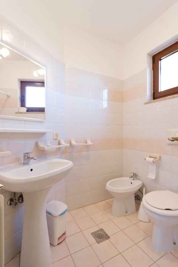 Apartments Redenta Tar-Vabriga Bagian luar foto